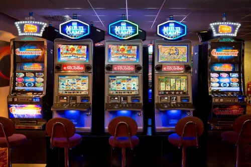 The Psychology of Slot Machines: Kenapa Kita Spin dan Menang